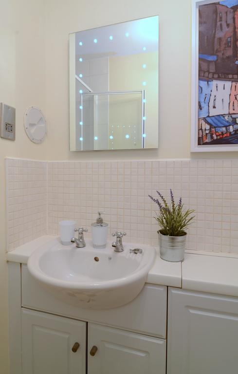 Powderhall Riverside Apartment เอดินบะระ ห้อง รูปภาพ