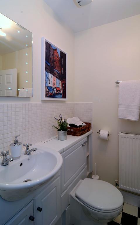 Powderhall Riverside Apartment เอดินบะระ ห้อง รูปภาพ